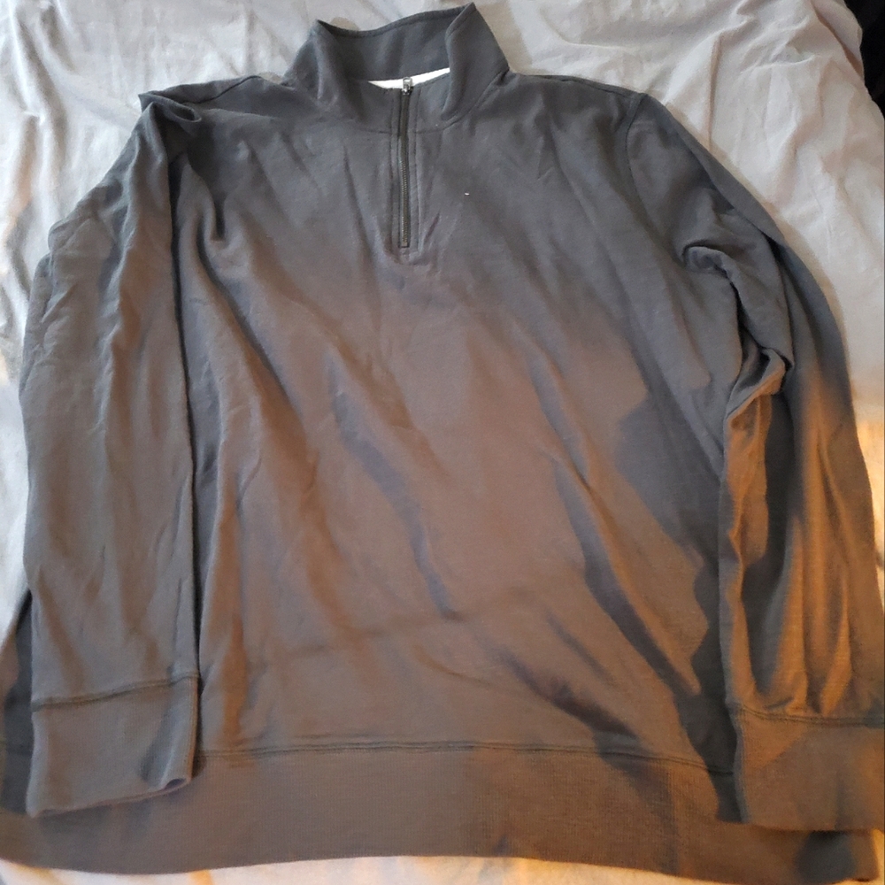 Quarter zip up lightweight pullover
